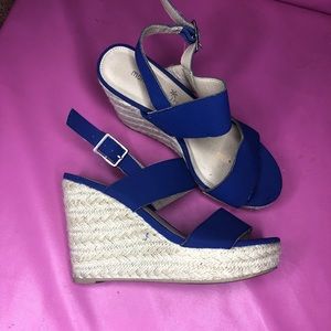 Montevideo Bay Club Blue Wedges Size 5